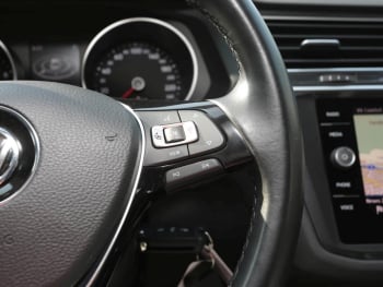 VW Tiguan 2.0 TSI OFFROAD 4Mot.  Navi ACC HUD