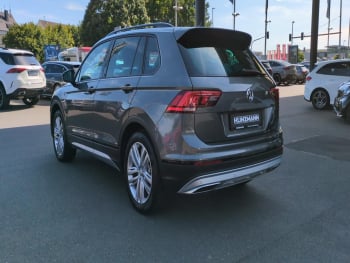 VW Tiguan 2.0 TSI OFFROAD 4Mot.  Navi ACC HUD