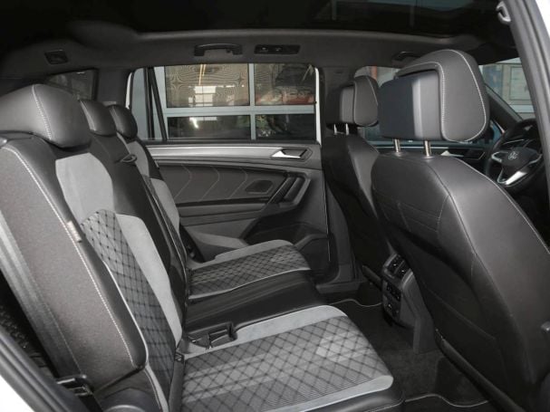 VW Tiguan Allspace 2.0 TSI R-Line 4Mot Navi Panorama VW Tiguan Allspace 2.0 TSI R-Line 4Mot Navi Panorama