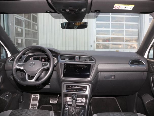 VW Tiguan Allspace 2.0 TSI R-Line 4Mot Navi Panorama VW Tiguan Allspace 2.0 TSI R-Line 4Mot Navi Panorama