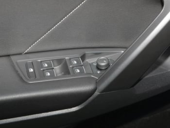 VW Tiguan Allspace 2.0 TSI R-Line 4Mot Navi Panorama