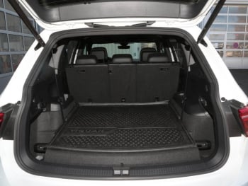 VW Tiguan Allspace 2.0 TSI R-Line 4Mot Navi Panorama