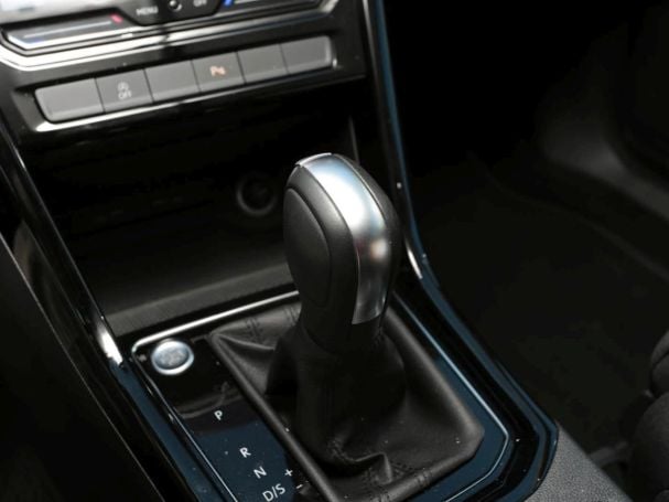 VW Touran 1.5 TSI Highline Navi ACC Massage-Sitze VW Touran 1.5 TSI Highline Navi ACC Massage-Sitze