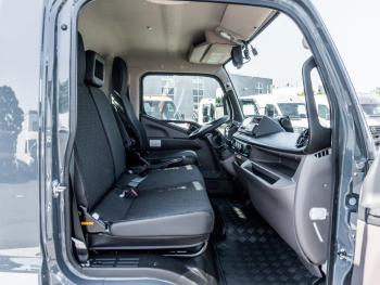 FUSO Canter 7C18 MEILLER TRIGENIUS 3-Seiten-Kipper