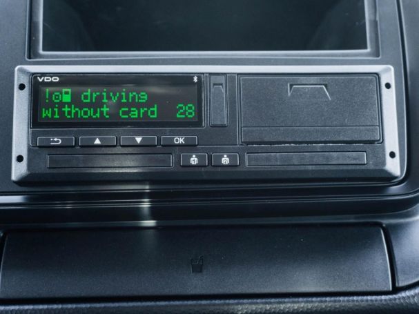 FUSO Canter 7C18 MEILLER TRIGENIUS Klima AHK