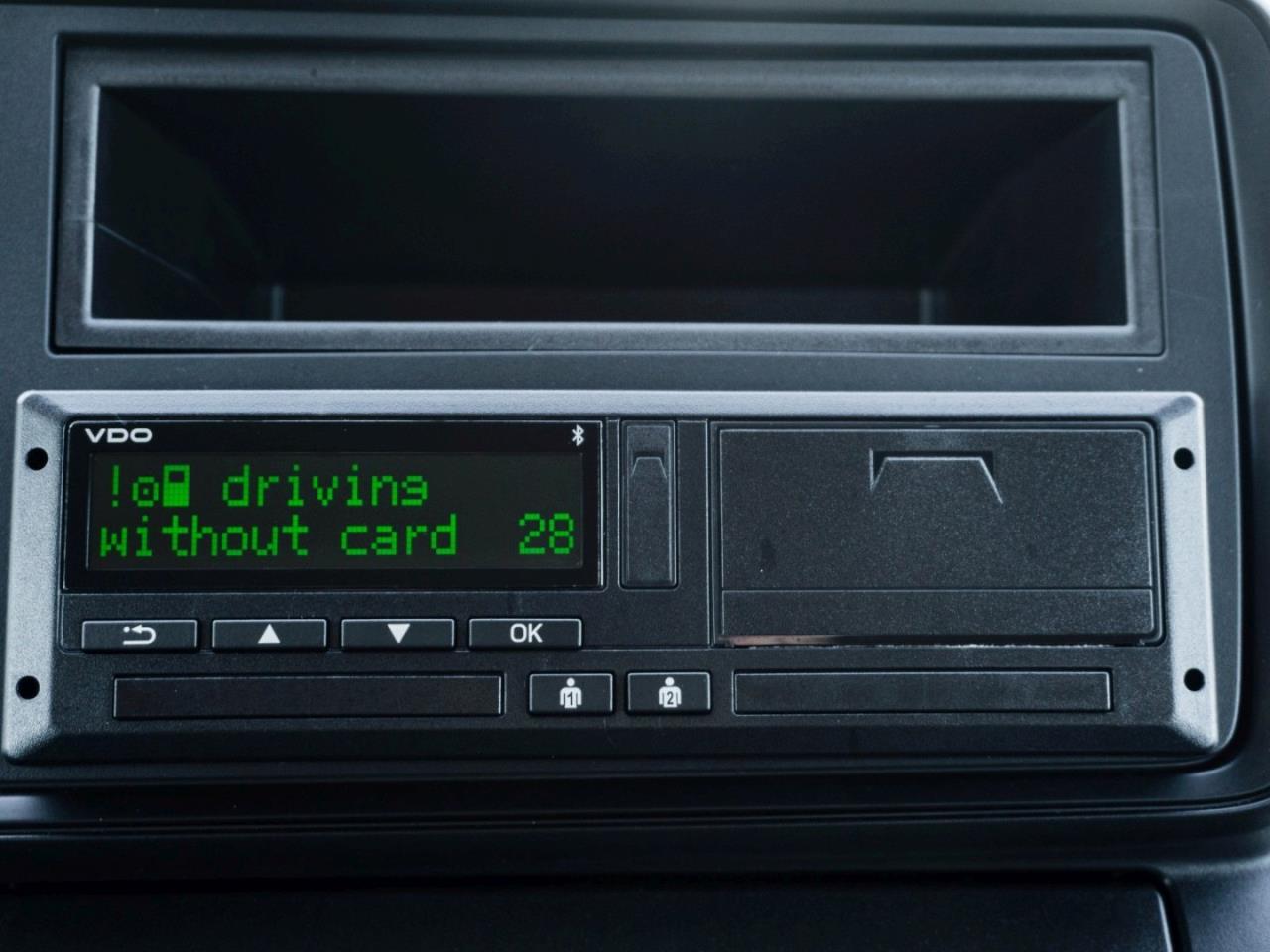 FUSO Canter 7C18 MEILLER TRIGENIUS Klima AHK