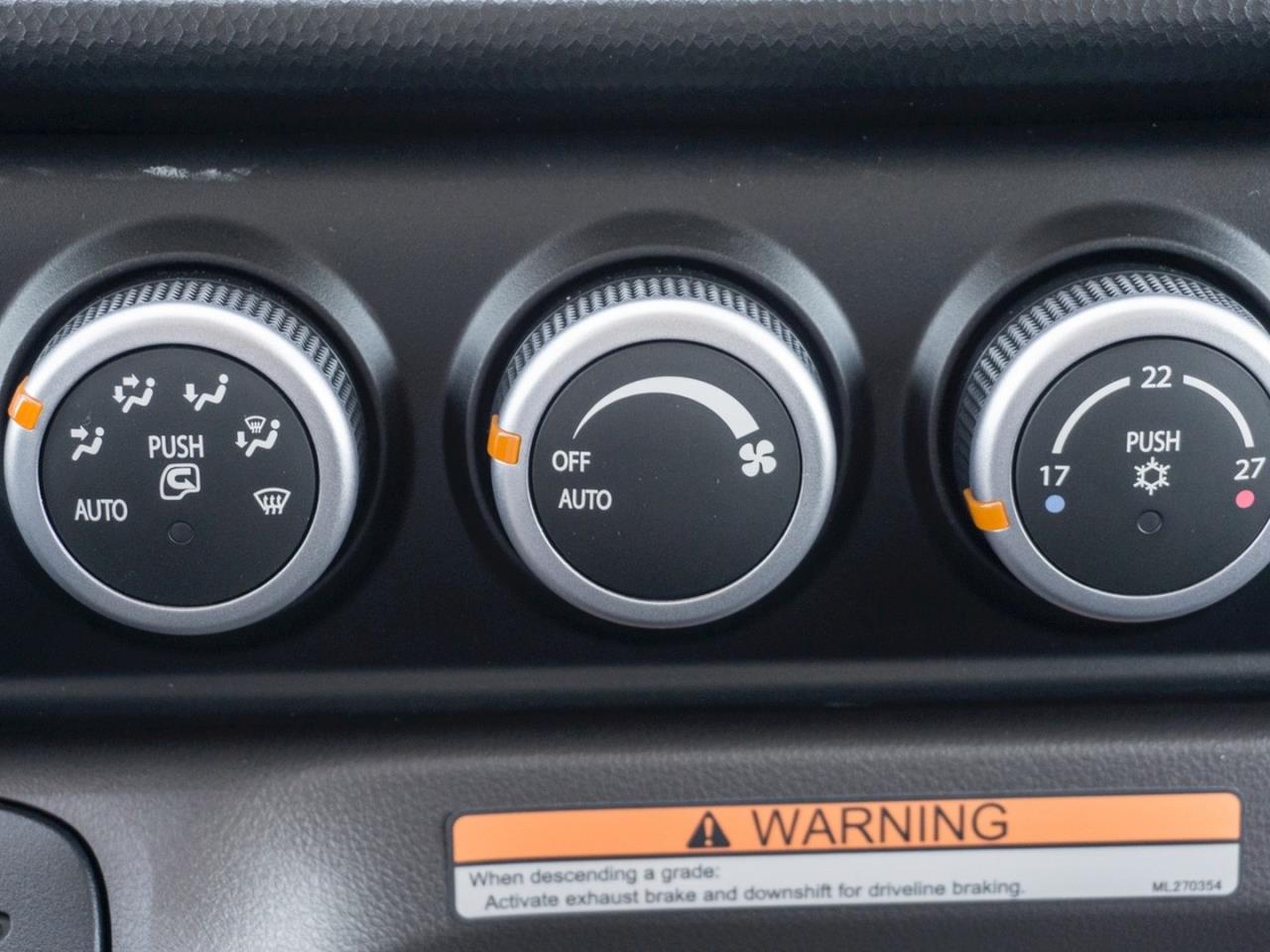 FUSO Canter 9C18 AMT Gerüstbaupritsche zGG 7,49t