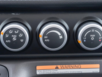 FUSO Canter 9C18 AMT Gerüstbaupritsche zGG 7,49t