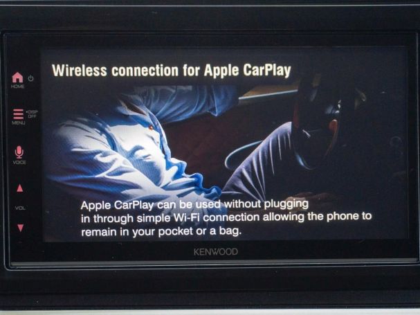 FUSO eCanter 4C15e 3 Seitenkipper DAB+ Apple Carplay