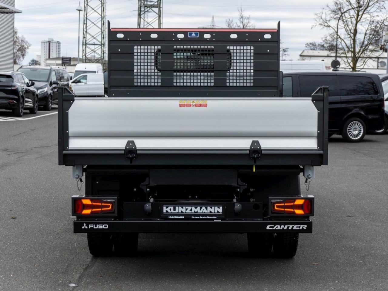 FUSO eCanter 4C15e 3 Seitenkipper DAB+ Apple Carplay