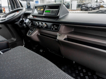 FUSO eCanter 4C15e 3 Seitenkipper DAB+ Apple Carplay