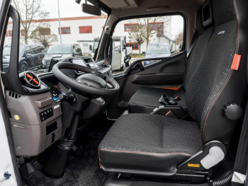 FUSO eCanter 4S15e Dautel 3-Seitenkipper DAB+