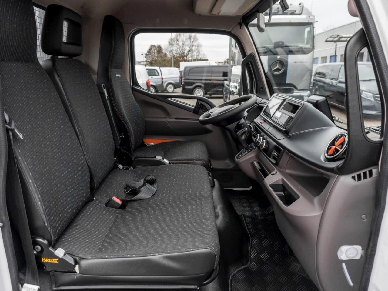 FUSO eCanter 4S15e Dautel 3-Seitenkipper DAB+
