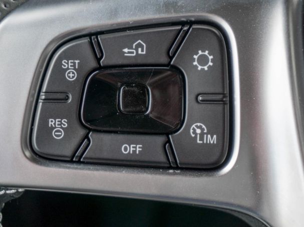 Mercedes-Benz Actros 1848 LS G291 Standklima Lampenbügel