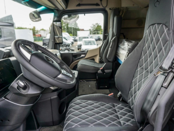 Mercedes-Benz Actros 1848 LS G291 Standklima Lampenbügel