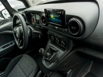 Mercedes-Benz Citan 110 CDI Kasten Pro MBUX Kamera Klima