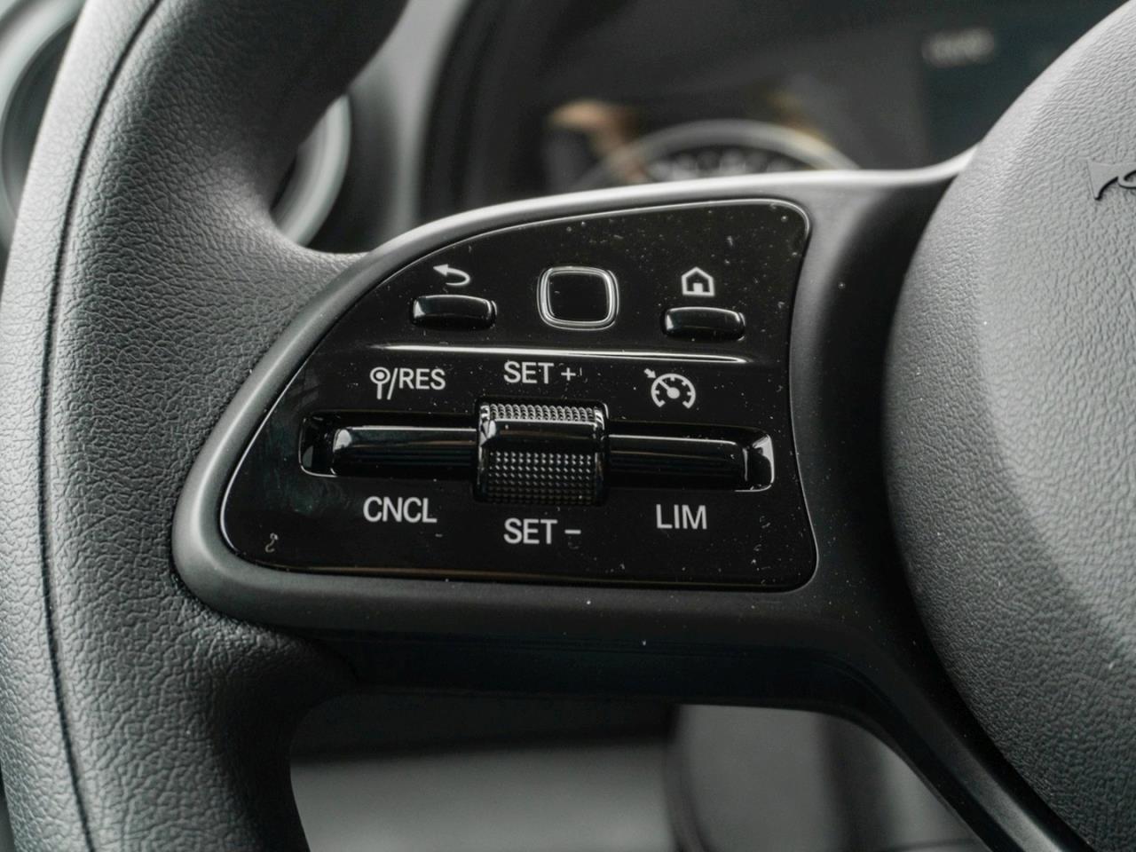 Mercedes-Benz Citan 110 CDI Kasten Pro MBUX Kamera Klima