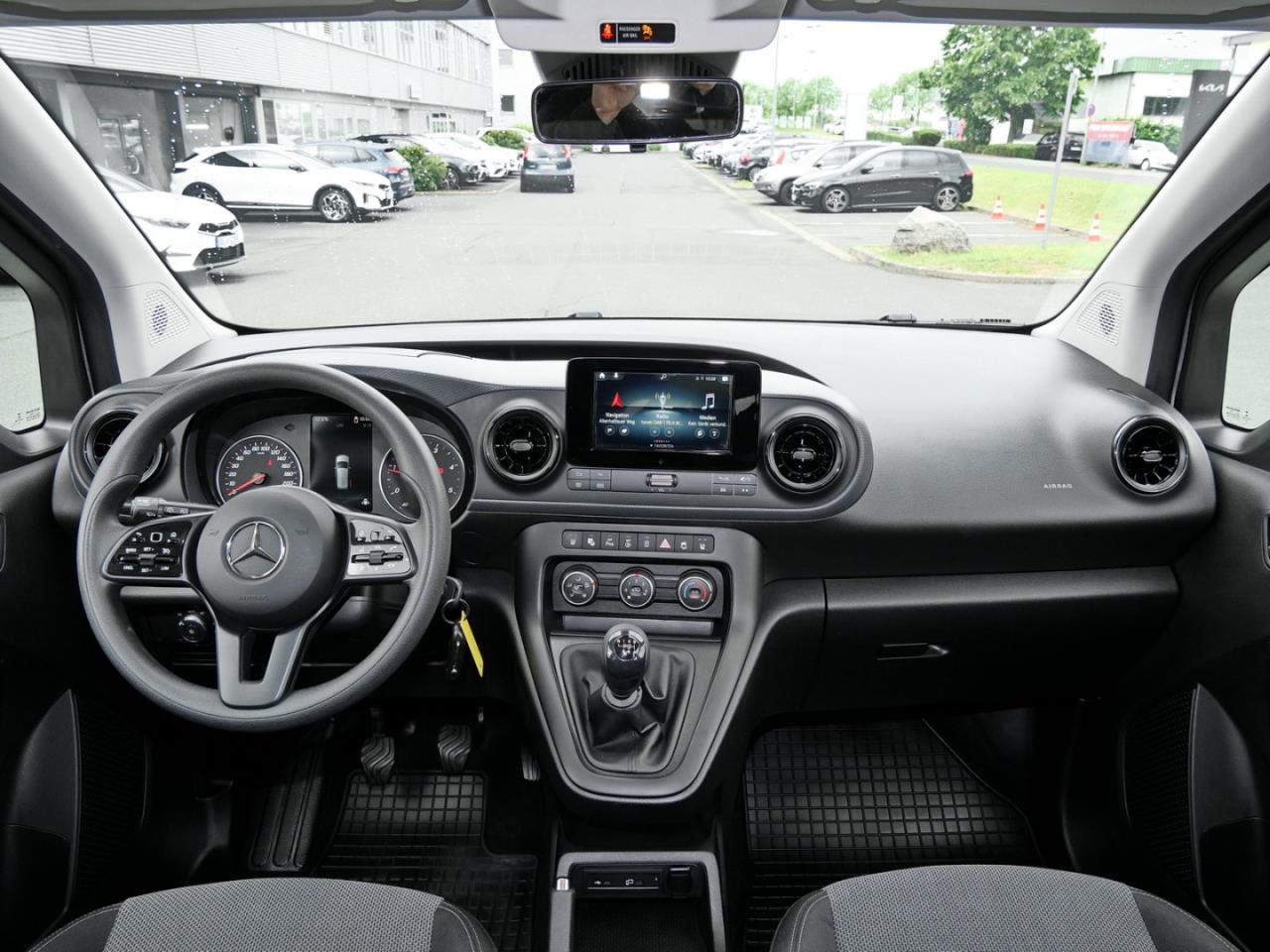Mercedes-Benz Citan 110 CDI Tourer BASE Standard Navi Klima