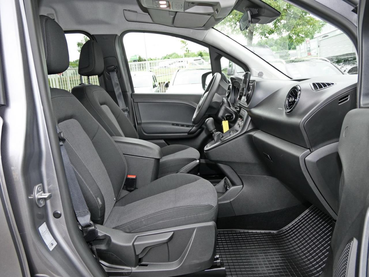 Mercedes-Benz Citan 110 CDI Tourer BASE Standard Navi Klima