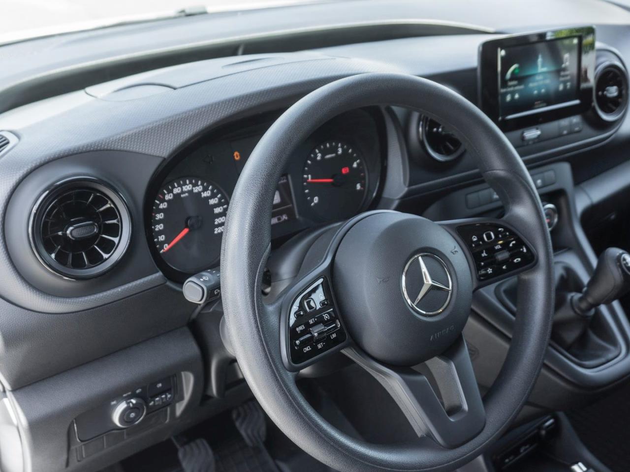 Mercedes-Benz Citan 112 CDI Kasten BASE Standard Park-Paket AHK