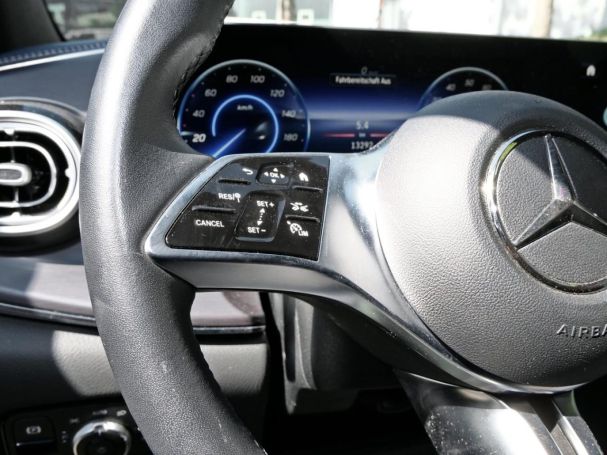 Mercedes-Benz EQV 300 Lang MBUXNavi Distronic Easy-Pack 360°