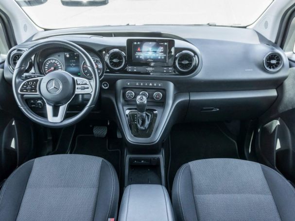 Mercedes-Benz T 180 d Standard Navi Kamera Park-Paket Spiegel-P