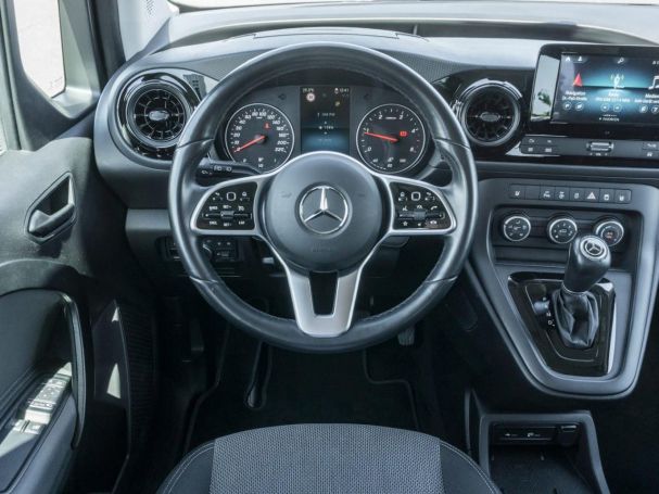 Mercedes-Benz T 180 d Standard Navi Kamera Park-Paket Spiegel-P