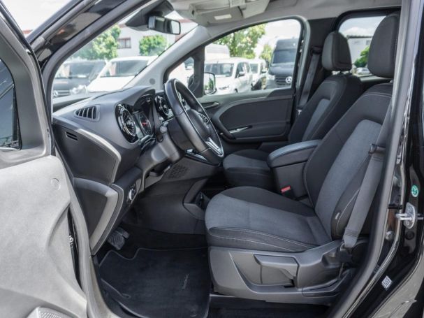 Mercedes-Benz T 180 d Standard Navi Kamera Park-Paket Spiegel-P