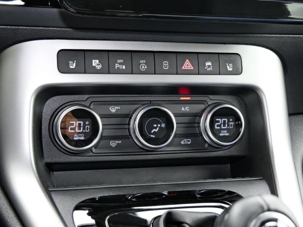 Mercedes-Benz T 180 lang Progressive Navi AHK Kamera SpurH SHZ
