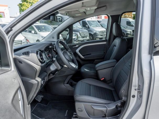 Mercedes-Benz T-Klasse T 180 lang Kamera Navi ParkA SpurA