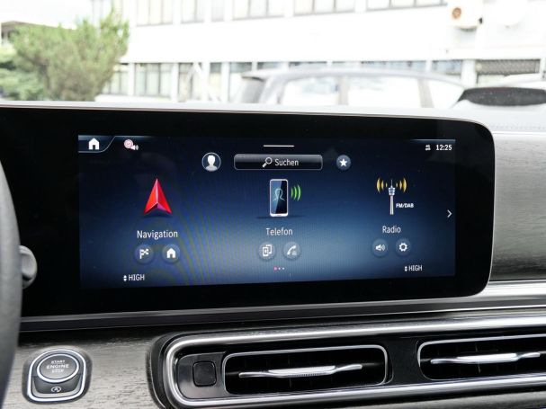 Mercedes-Benz V 220 d AVANTGARDE Lang Navi Distronic Burmester