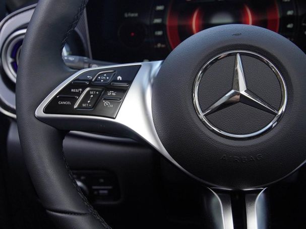 Mercedes-Benz V 220 d Style lang MBUXNavi Distronic Kamera