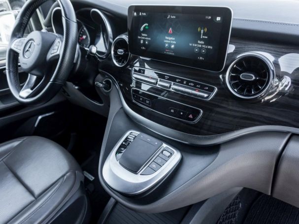 Mercedes-Benz V 250 d Avantgarde Edition Lang  AMG Standheizung