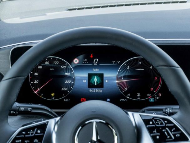 Mercedes-Benz V 250 d Style lang AMG Night Distronic 360° AHK