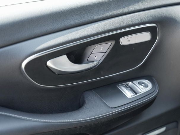 Mercedes-Benz V 300 d 4M Avantgarde Edition Kompakt Airmatic