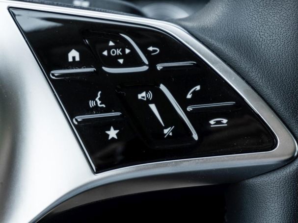 Mercedes-Benz V 300 d 4M AVANTGARDE Lang AMG Night NP 103.772€