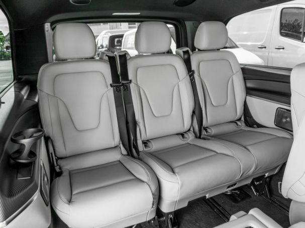 Mercedes-Benz V 300 d Avantgarde lang AMG Distronic 360° AHK