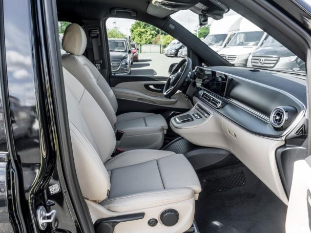 Mercedes-Benz V 300 d Avantgarde lang AMG Distronic 360° AHK