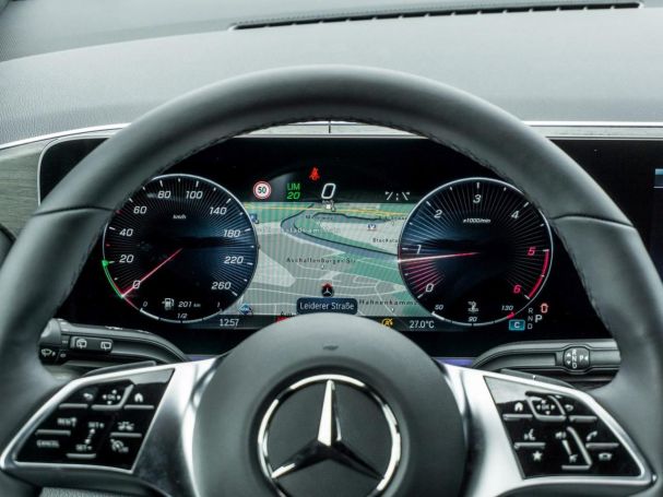 Mercedes-Benz V 300 d STYLE Lang AMG Standhzg Distronic AHK