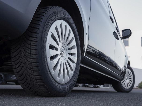 Mercedes-Benz Vito 114 CDI Mixto Kompakt AHK SHZ Winter-Paket