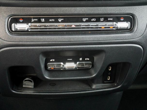 Mercedes-Benz Vito 124 CDI 4x4 Tourer PRO Lang Distronic Navi