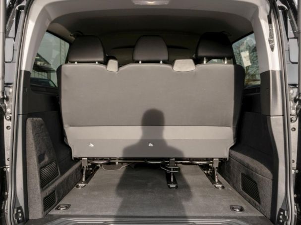 Mercedes-Benz Vito 124 CDI 4x4 Tourer PRO Lang Distronic Navi