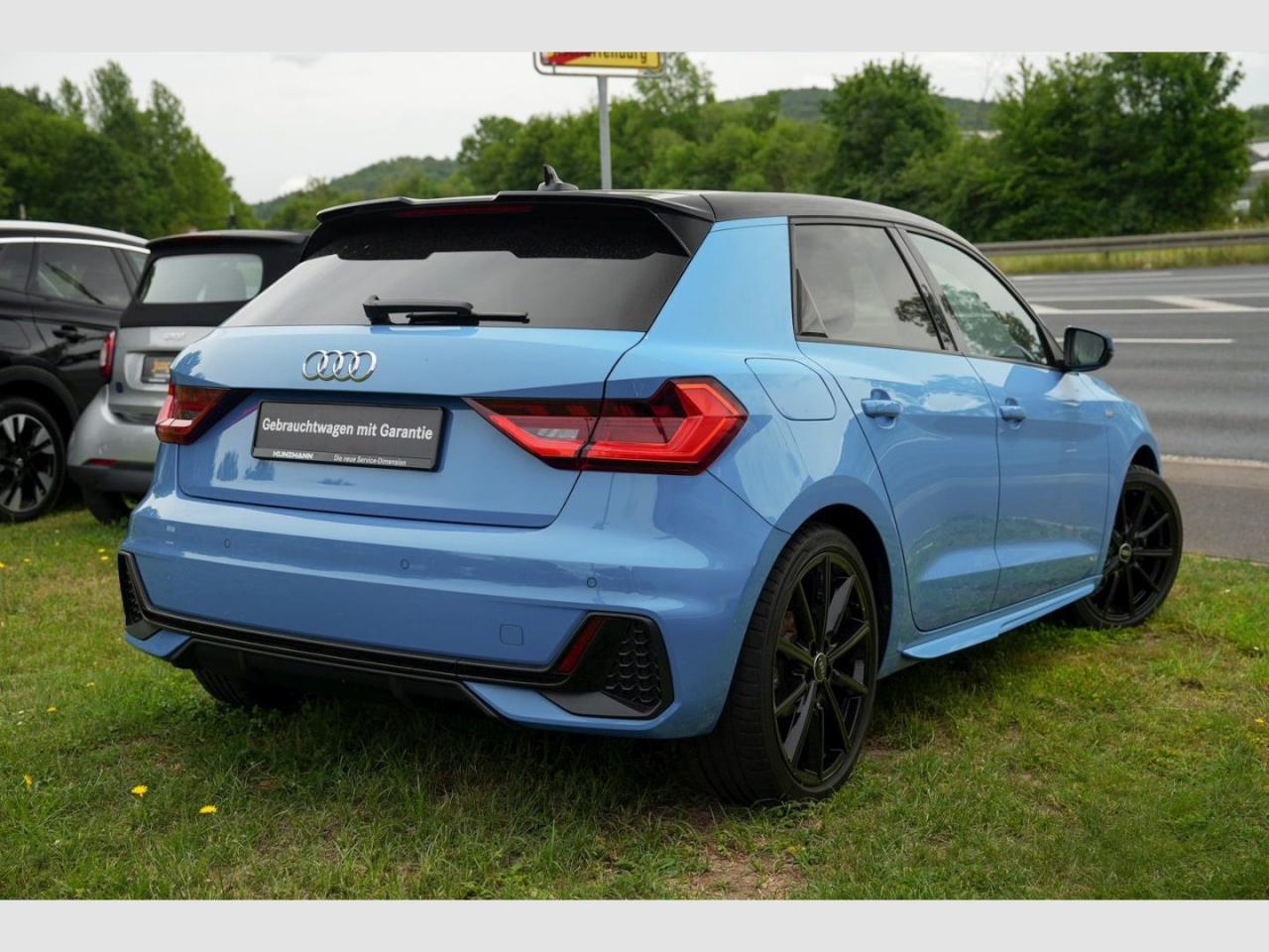 AUDI A1 30 Sportback 1.0.TFSI S line  MMINavi+ ACC