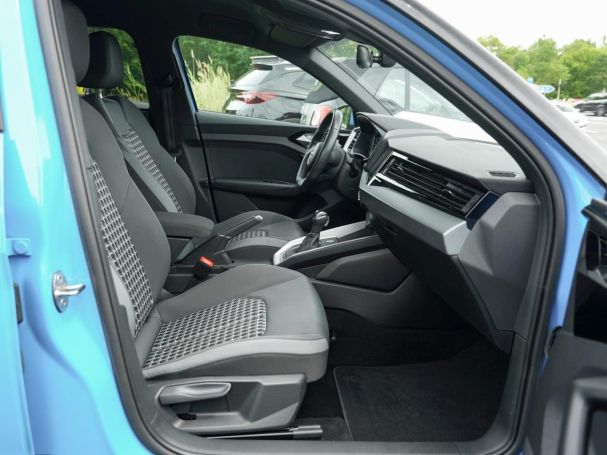 AUDI A1 30 Sportback 1.0.TFSI S line  MMINavi+ ACC