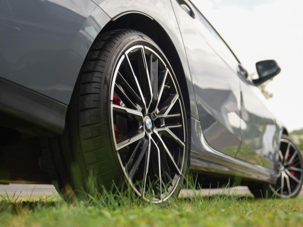 BMW 220 i M Sport  2 Gran Coupe Panorama Kamera