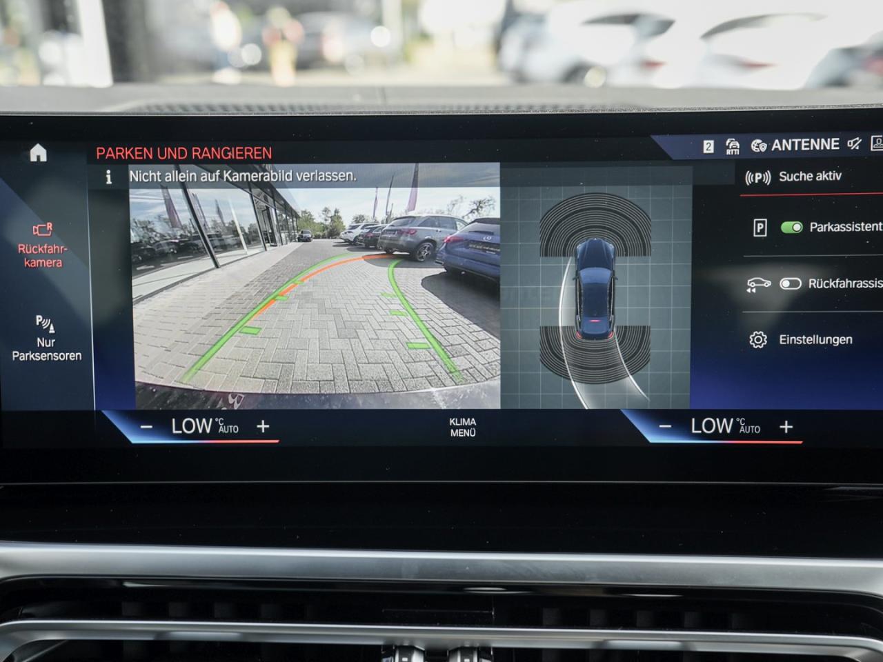 BMW i4 Gran Coupé 40 eDrive Kamera Easy-Pack SpurH