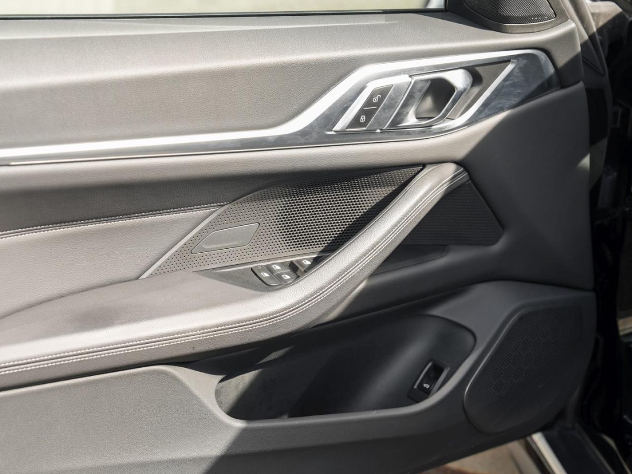 BMW i4 Gran Coupé 40 eDrive Kamera Easy-Pack SpurH