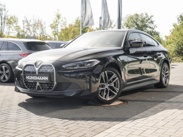 BMW i4 Gran Coupé 40 eDrive Kamera Easy-Pack SpurH
