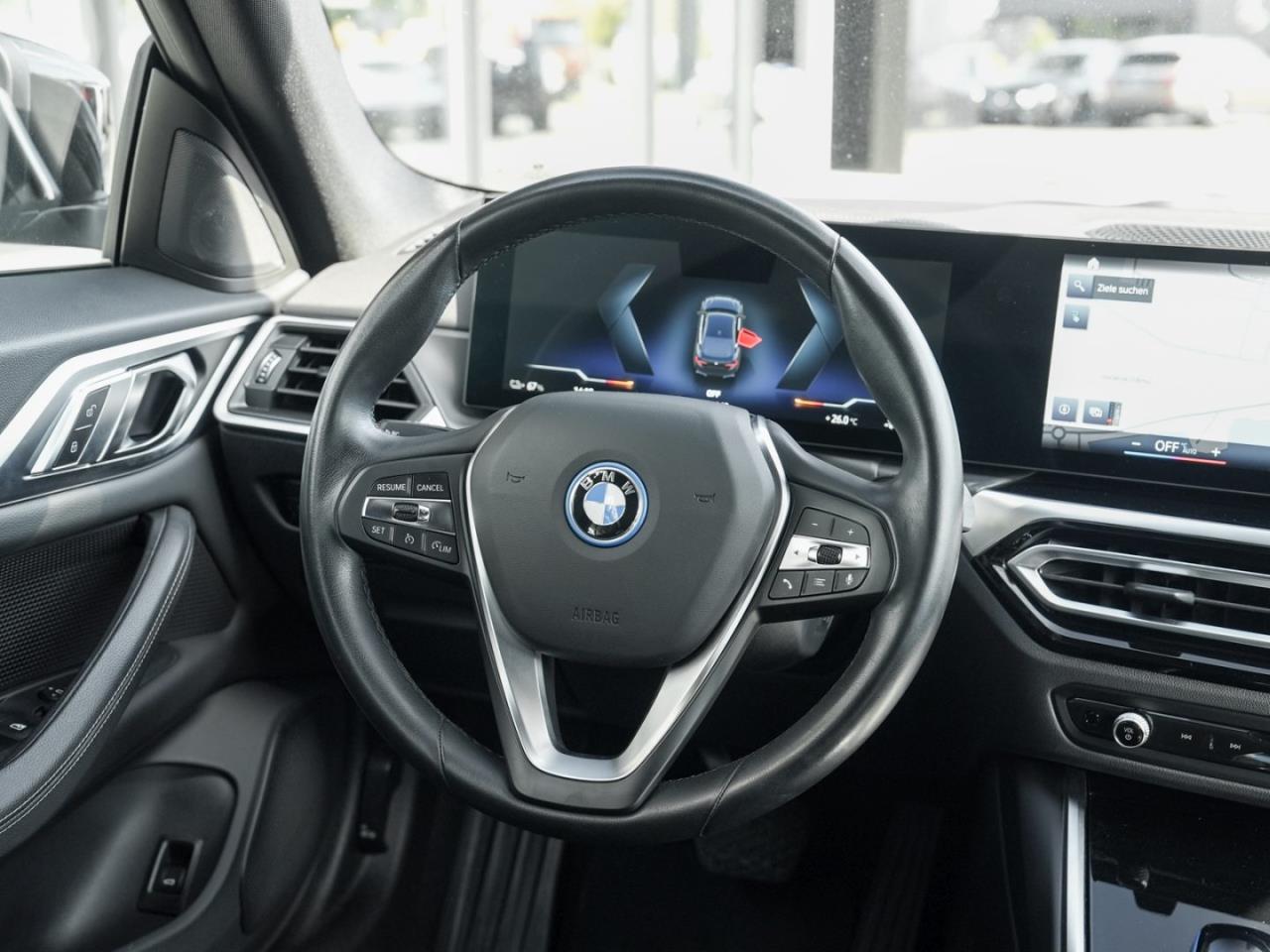 BMW i4 Gran Coupé 40 eDrive Kamera Easy-Pack SpurH