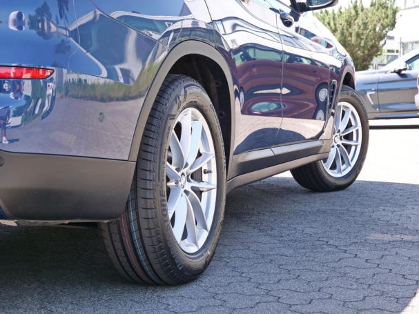 BMW X3 xDrive 20d MHD Advantage  Kamera Easy-P AHK